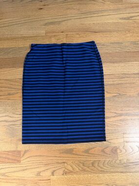 Old Navy Blue and Black Striped Pencil Skirt